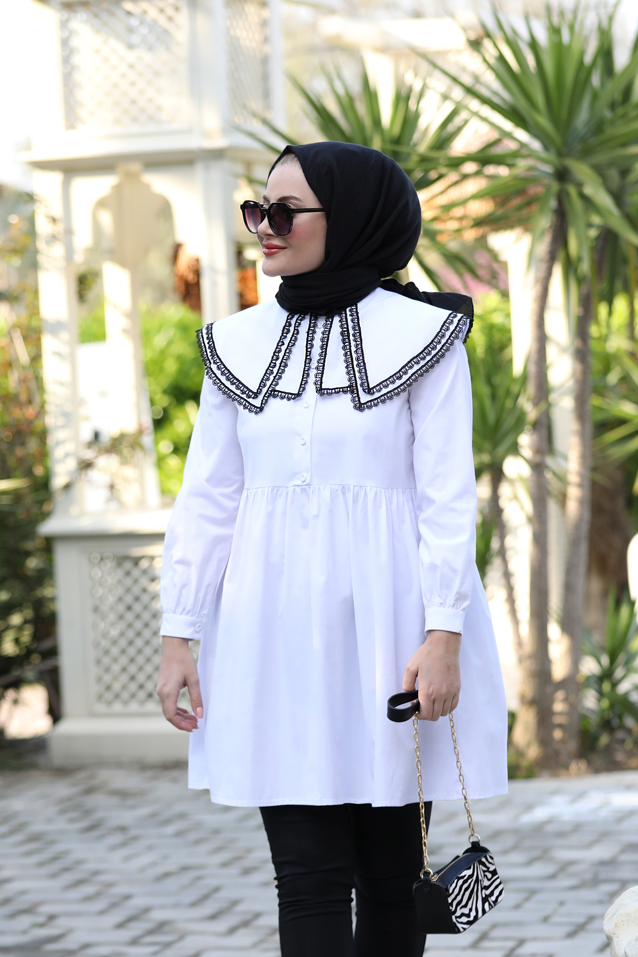 Yakası Dantelli Tunik Beyaz - Görsel 2